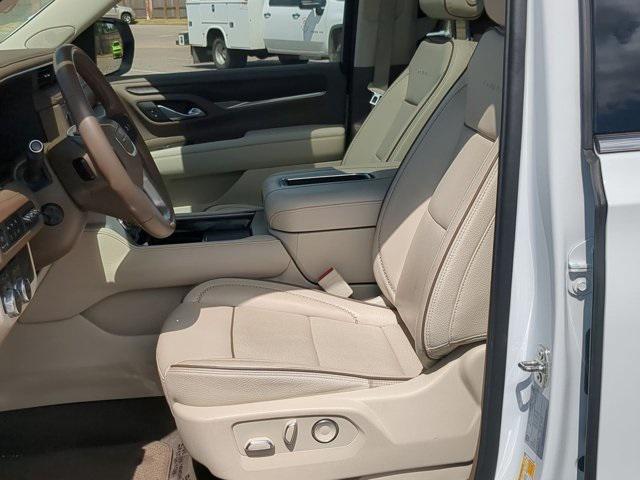 used 2024 GMC Yukon car, priced at $70,397