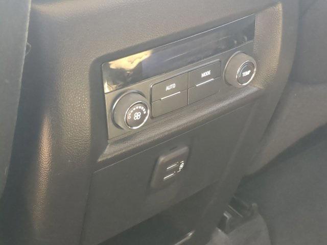 used 2020 Chevrolet Traverse car, priced at $18,683