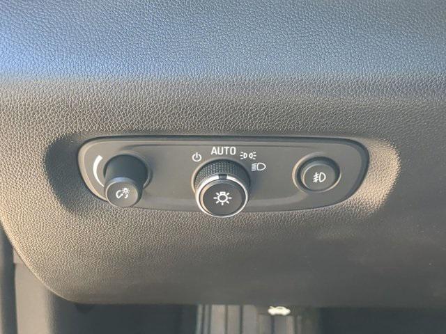 used 2020 Chevrolet Traverse car, priced at $18,683