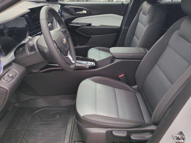 new 2025 Chevrolet Trax car, priced at $25,274