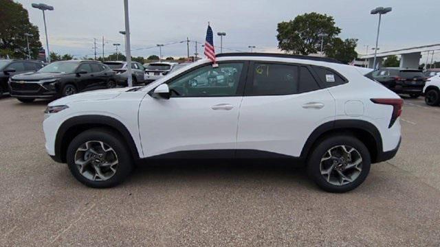 new 2025 Chevrolet Trax car, priced at $25,274