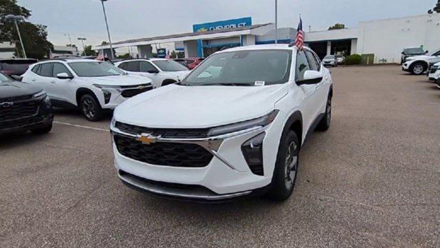 new 2025 Chevrolet Trax car, priced at $25,274