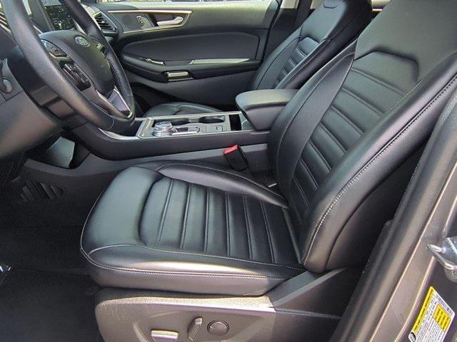 used 2024 Ford Edge car, priced at $26,495