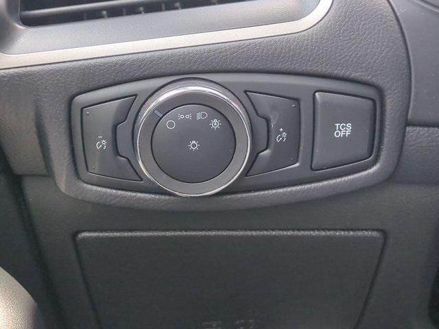used 2024 Ford Edge car, priced at $26,495