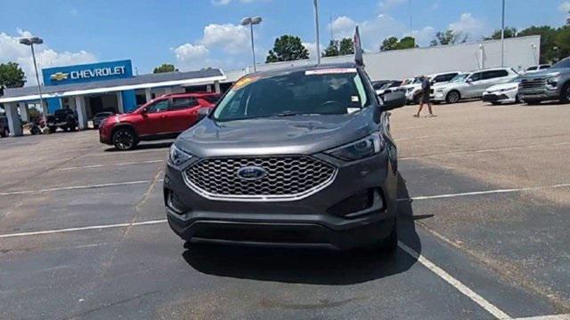 used 2024 Ford Edge car, priced at $26,495