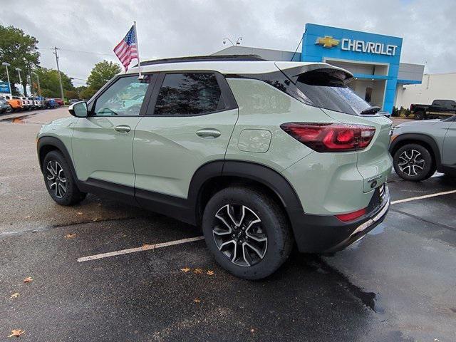 new 2025 Chevrolet TrailBlazer car, priced at $28,999