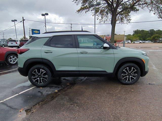 new 2025 Chevrolet TrailBlazer car, priced at $28,999