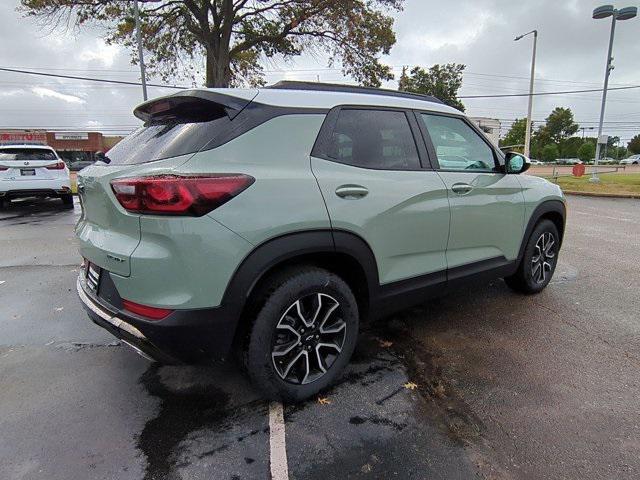 new 2025 Chevrolet TrailBlazer car, priced at $28,999