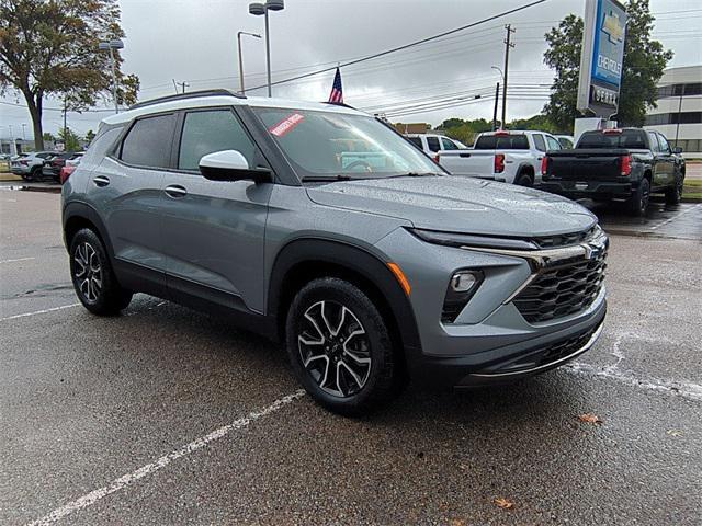 new 2025 Chevrolet TrailBlazer car, priced at $27,980
