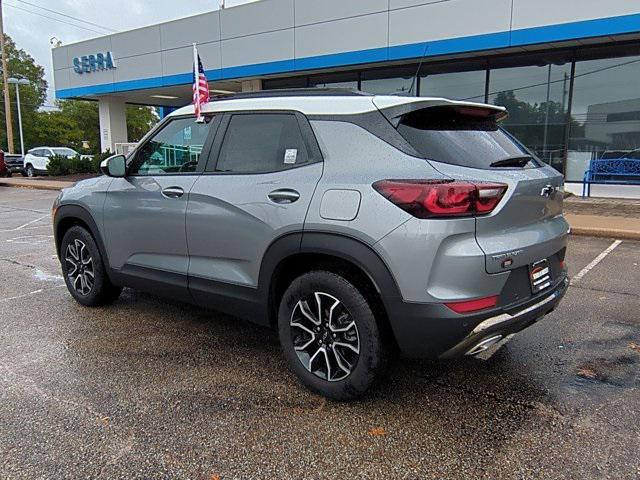new 2025 Chevrolet TrailBlazer car, priced at $28,999