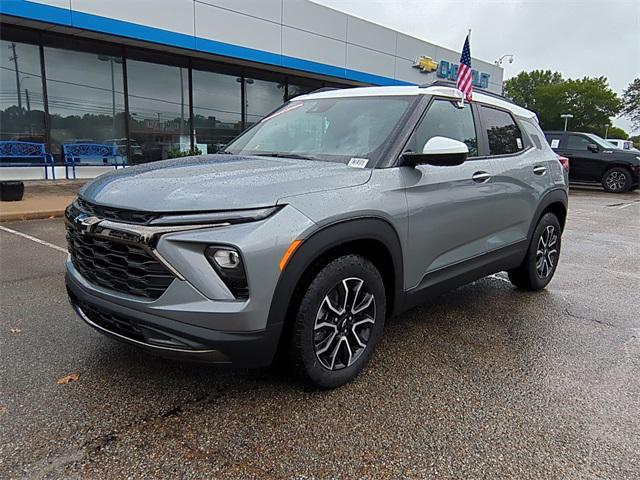 new 2025 Chevrolet TrailBlazer car, priced at $27,980