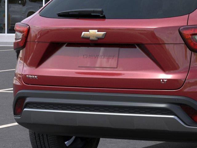 new 2025 Chevrolet Trax car, priced at $25,299