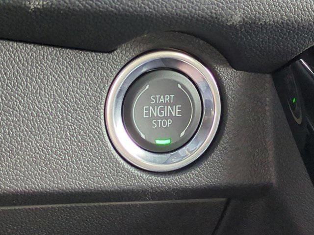 new 2026 Chevrolet Traverse car, priced at $57,914