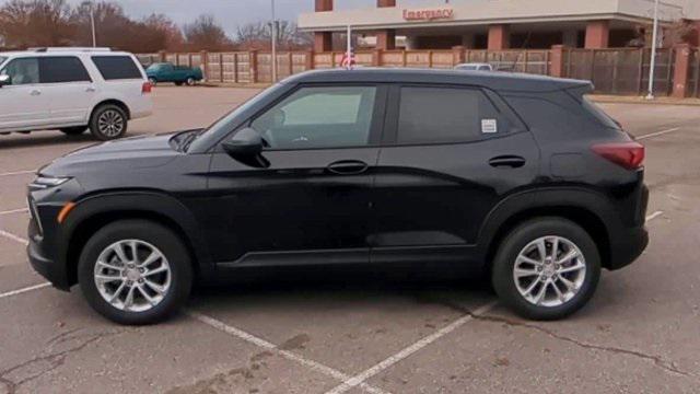 new 2025 Chevrolet TrailBlazer car, priced at $24,753