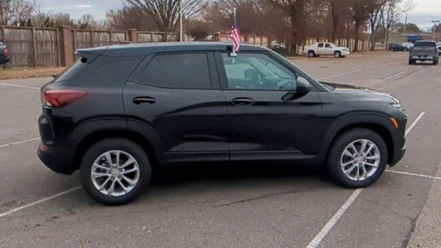 new 2025 Chevrolet TrailBlazer car, priced at $24,753