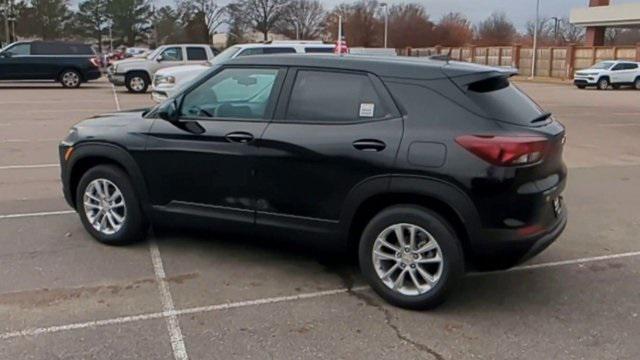 new 2025 Chevrolet TrailBlazer car, priced at $24,753