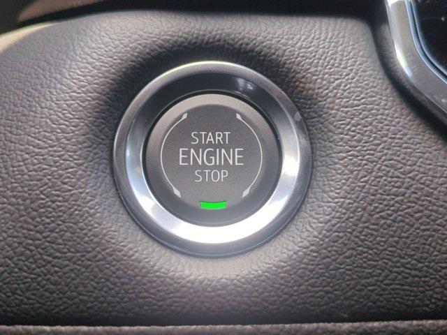 new 2025 Chevrolet Colorado car, priced at $43,999