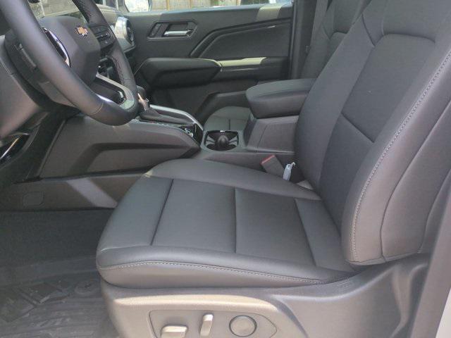 new 2025 Chevrolet Colorado car, priced at $43,999