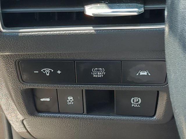 used 2023 Hyundai Sonata Hybrid car, priced at $25,683