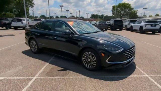 used 2023 Hyundai Sonata Hybrid car, priced at $25,683