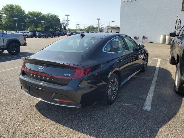 used 2023 Hyundai Sonata Hybrid car, priced at $28,877