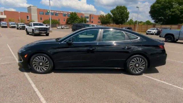 used 2023 Hyundai Sonata Hybrid car, priced at $25,683