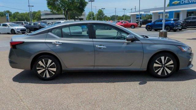 used 2021 Nissan Altima car, priced at $20,221