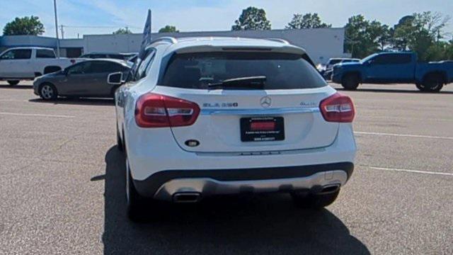 used 2020 Mercedes-Benz GLA 250 car, priced at $23,979