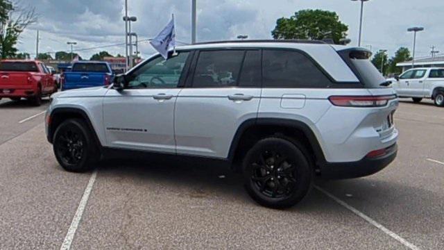 used 2024 Jeep Grand Cherokee car, priced at $36,966
