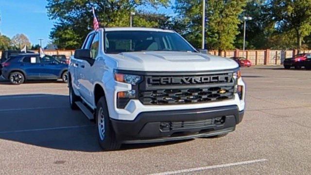 new 2025 Chevrolet Silverado 1500 car, priced at $43,320