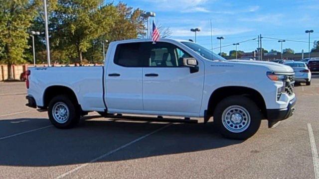 new 2025 Chevrolet Silverado 1500 car, priced at $43,320