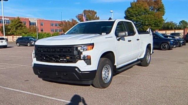 new 2025 Chevrolet Silverado 1500 car, priced at $43,320