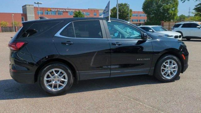 used 2023 Chevrolet Equinox car, priced at $21,558