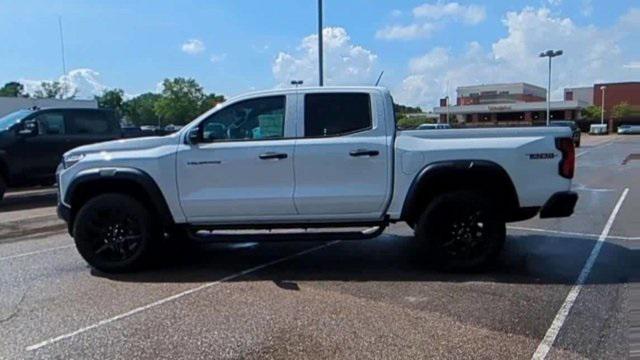 new 2025 Chevrolet Colorado car, priced at $48,999