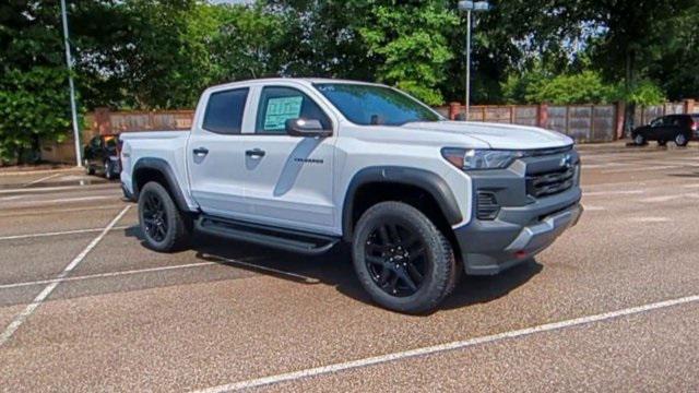 new 2025 Chevrolet Colorado car, priced at $48,999