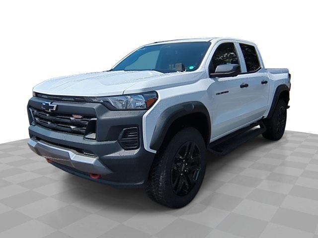 new 2025 Chevrolet Colorado car, priced at $48,999