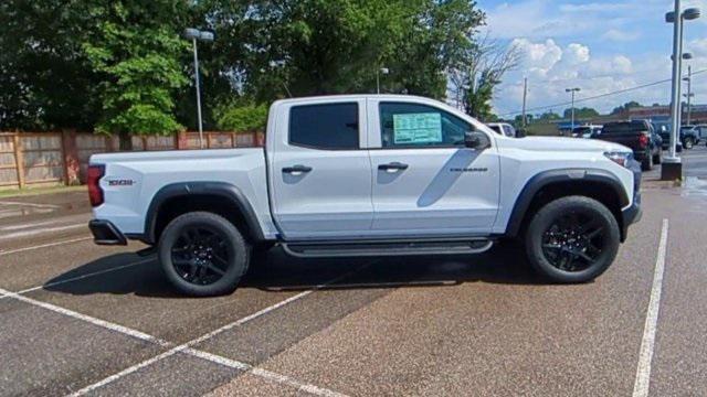 new 2025 Chevrolet Colorado car, priced at $48,999