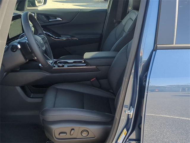 new 2026 Chevrolet Equinox car, priced at $33,590