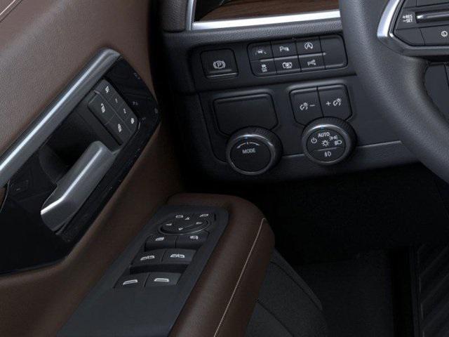 new 2025 Chevrolet Suburban car, priced at $82,890
