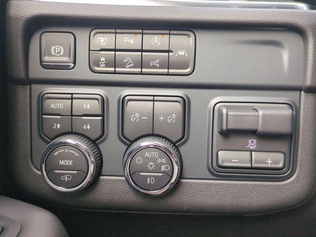 new 2025 Chevrolet Suburban car, priced at $84,999