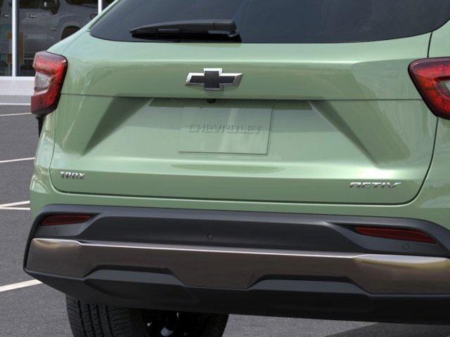 new 2025 Chevrolet Trax car, priced at $28,045