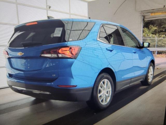 used 2024 Chevrolet Equinox car, priced at $25,888