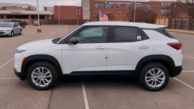 new 2025 Chevrolet TrailBlazer car, priced at $24,853