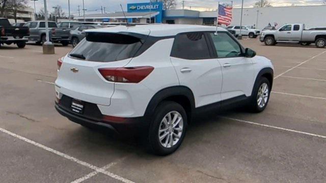 new 2025 Chevrolet TrailBlazer car, priced at $24,853