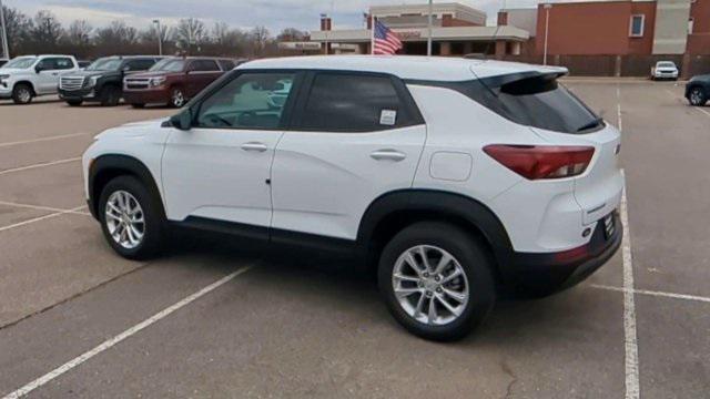 new 2025 Chevrolet TrailBlazer car, priced at $24,853