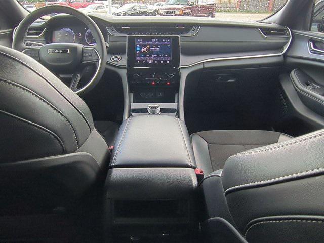 used 2024 Jeep Grand Cherokee car, priced at $36,992