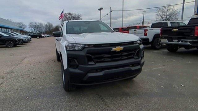 new 2024 Chevrolet Colorado car, priced at $37,215