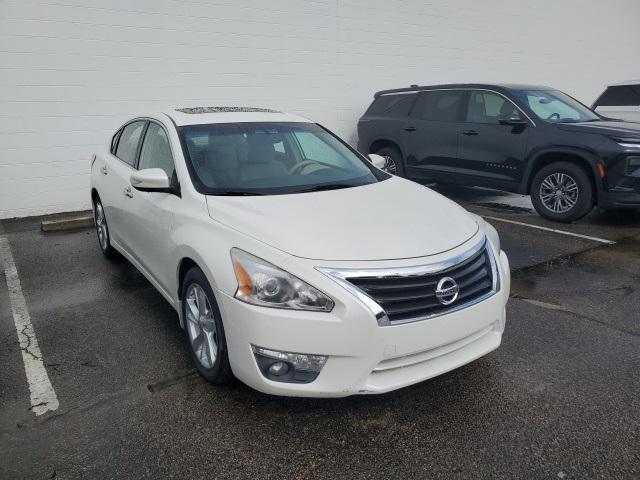 used 2013 Nissan Altima car, priced at $12,999