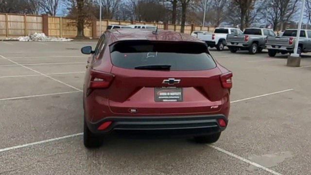 new 2025 Chevrolet Trax car, priced at $23,938