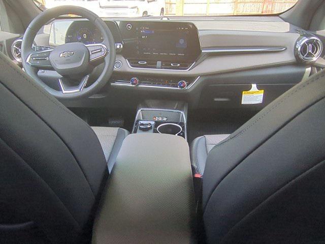 new 2026 Chevrolet Equinox car, priced at $32,999